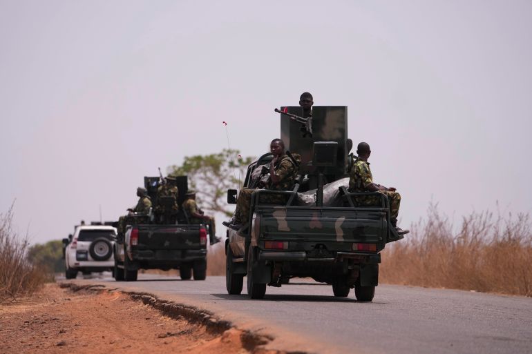 Ontvoering Nigeria: tientallen gekidnapt in Niger State Gewapende mannen ontvoeren tientallen mensen bij aanslag op moskee en dorpen in Nigeria (Picture by: aljazeera.com)