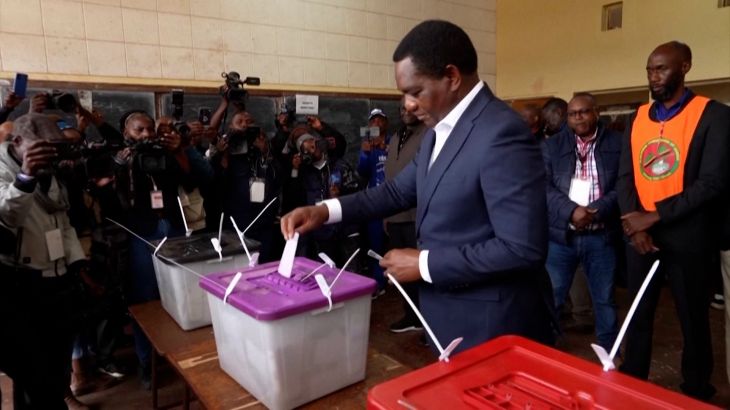 Hakainde Hichilema stemt in Zambia: cruciale verkiezingen testen economische hervormingen Hakainde Hichilema stemt in Zambia: cruciale verkiezingen testen economische hervormingen (Picture by: aljazeera.com)