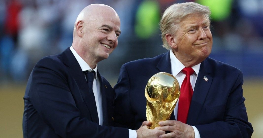 Infantino probeerde Trump om te overtuigen van World Cup-plan (Photo by: aljazeera.com)