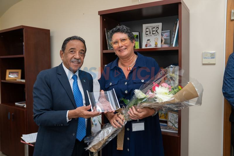 Isabel Alves Dammers geëerd voor 40 jaar dienst in Aruba Isabel Alves Dammers geëerd voor 40 jaar dienst in Aruba (Picture by: masnoticia.com)