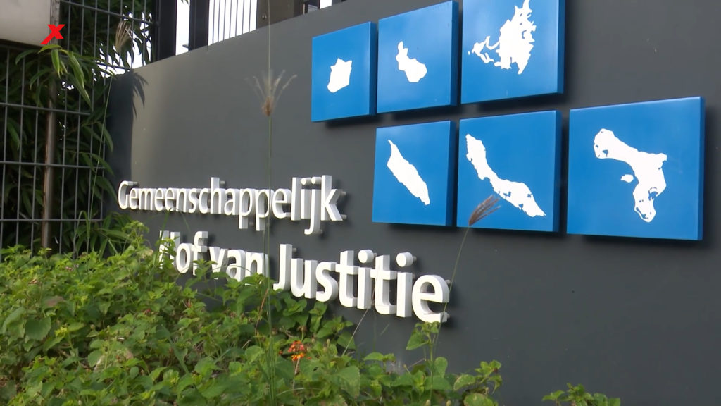 Man veroordeeld tot 30 maanden cel voor gooien kokend water over vrouw en kinderen (Picture by: extra.cw)