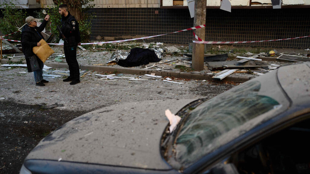 Russische aanval op Kyiv: 9 doden, 33 gewonden Massale Russische raketaanval op Kyiv doodt zeker negen mensen (Picture by: s.france24.com)