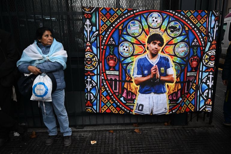 Masseur beschrijft laatste dagen van Maradona: “Geen hoop meer” Masseur beschrijft laatste dagen van Maradona: "Geen hoop meer" (Picture by: aljazeera.com)