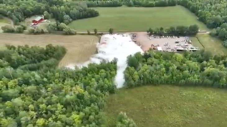 Grote gaslek Wisconsin: evacuatie en vliegverbod Massief aardgaslek in Wisconsin zet gemeenschap op scherp (Picture by: aljazeera.com)
