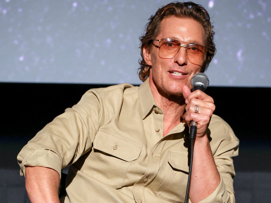 Matthew McConaughey vertelt over de keer dat hij bijdroeg aan een arrestatie Matthew McConaughey vertelt over de keer dat hij bijdroeg aan een arrestatie (Picture by: variety.com)