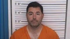 Jed York opgepakt voor prostitutie: mede-eigenaar Leeds en Rangers Mede-eigenaar Leeds en Rangers Jed York opgepakt voor prostitutie en veroordeeld (Picture by: ichef.bbci.co.uk)