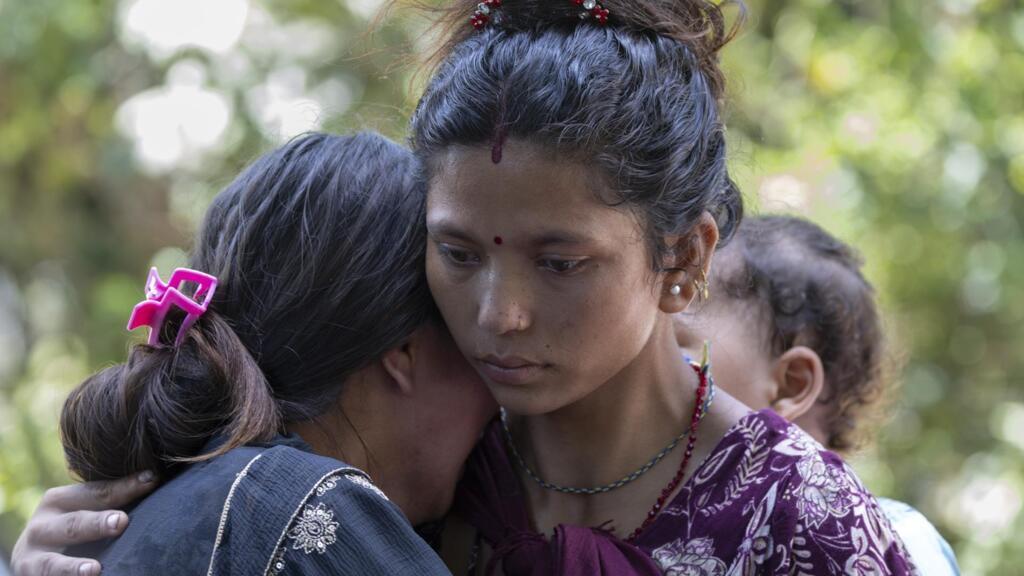Nepal en Tibet overstromingen: 93.000 mensen getroffen Nepal en Tibet: Rode Kruis meldt 93.000 getroffenen door overstromingen (Picture by: s.france24.com)