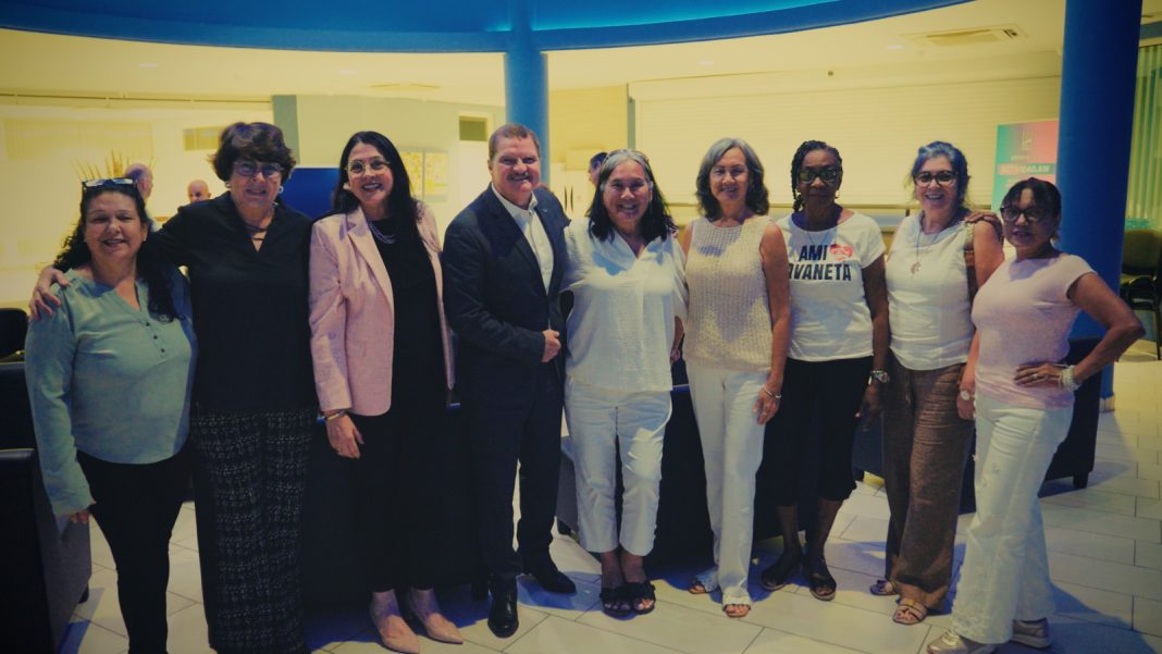 Premier Eman benadrukt belang monumentenbescherming Aruba (Picture by: solodipueblo.com)