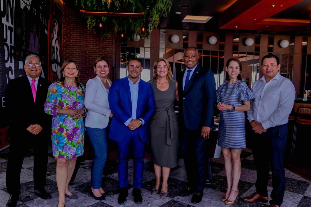 Riu Palace Aruba: Investering wekt politieke reactie en benadrukt economische relevantie Riu Palace Aruba: Investering wekt politieke reactie en benadrukt economische relevantie (Picture by: 24ora.com)