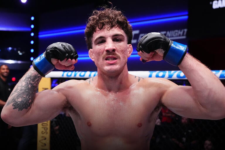 Salkilld schaart Gamrot in eerste ronde Salkilld schaart Gamrot in eerste ronde (Picture by: ufc.com)