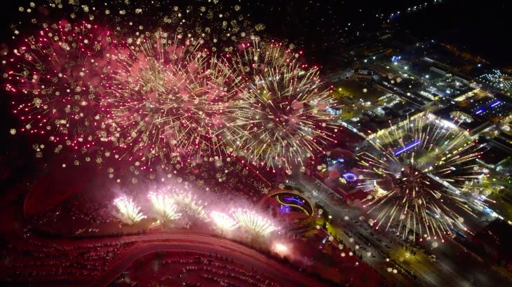 Spectaculair vuurwerk boven Damascus bij heropening Internationale Beurs (Picture by: aljazeera.com)