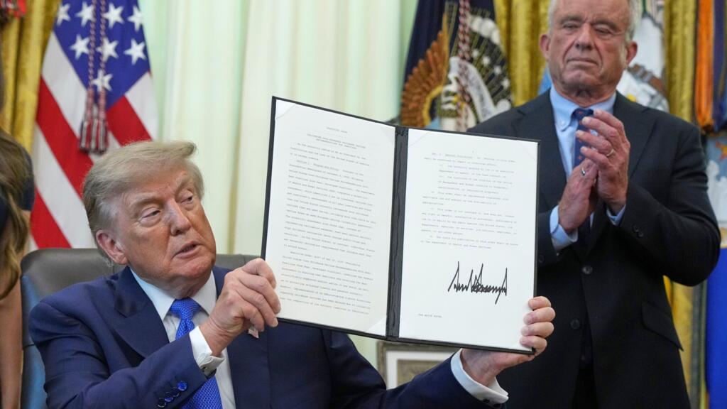 Trump pleit voor heroverweging van vaccinatievoorschriften op scholen Trump pleit voor heroverweging van vaccinatievoorschriften op scholen (Picture by: s.france24.com)