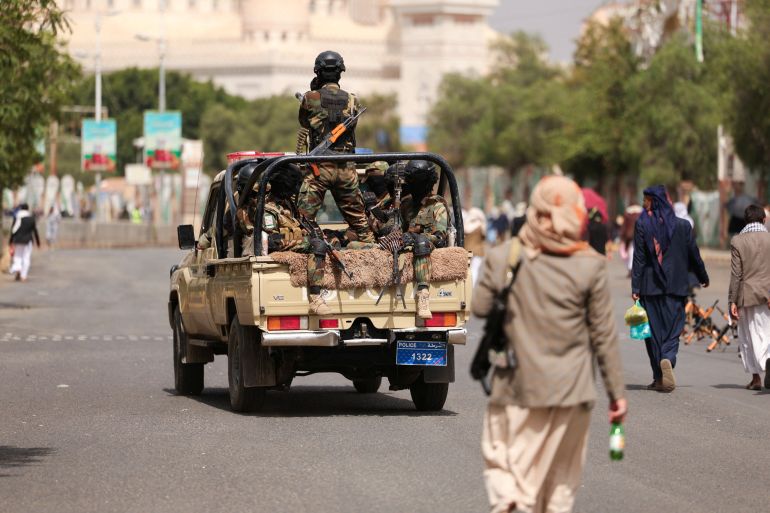 Twee burgers gewond door Houthi-aanval op Marib Twee burgers gewond door Houthi-aanval op Marib (Picture by: aljazeera.com)