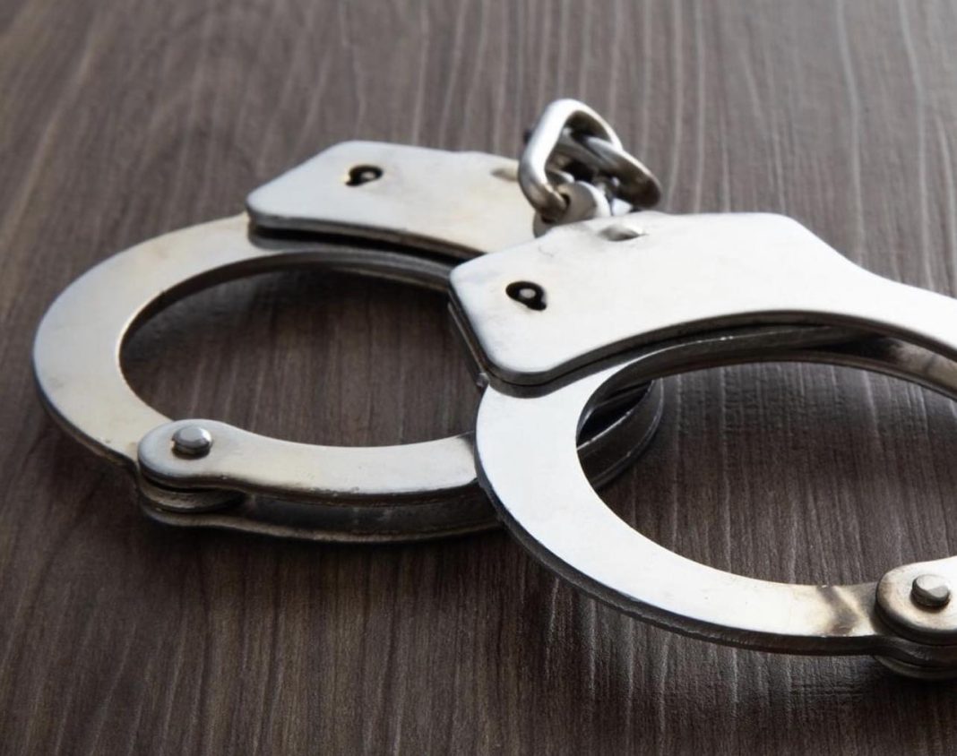 Twee verdachten gearresteerd bij drugsvondst van 200 kilo cocaïne Twee verdachten gearresteerd bij drugsvondst van 200 kilo cocaïne (Picture by: paradisefm.cw)