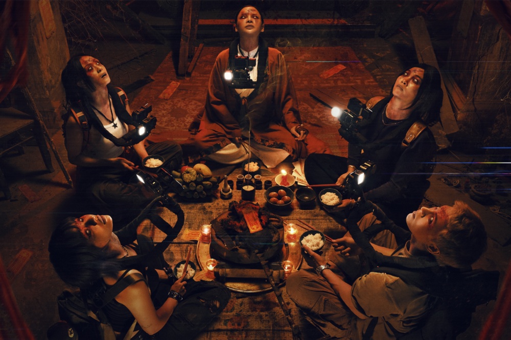 Lau Chu Hoa: Vietnamese horrorfilm naar Noord-Amerika Vietnamees found-footage horrorsucces 'Lau Chu Hoa: The Deadliest Mansion' komt naar Noord-Amerikaanse bioscopen (Picture by: variety.com)