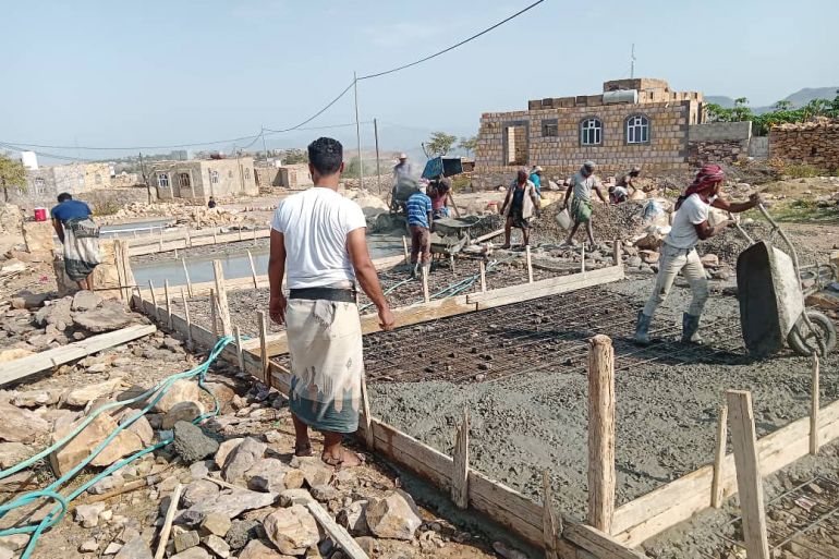 Watertekort in Yemen verergert door slechte wegen (Picture by: aljazeera.com)