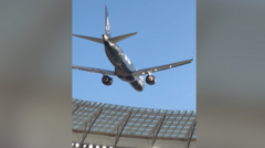 Zuid-Afrikaanse luchtvaartmaatschappij verdedigt laaghangend stuntvlucht boven vol stadion (Picture by: ichef.bbci.co.uk)