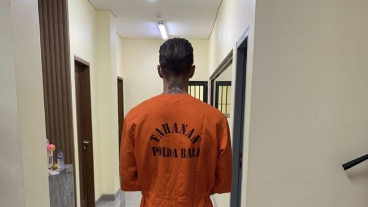 Zwitserse toerist krijgt jaar cel voor belediging heilige Dag van Stilte op Bali (Picture by: aljazeera.com)