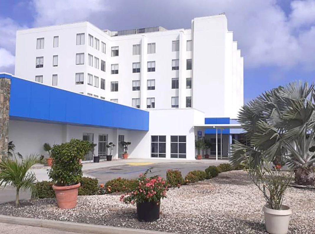 AZV verstrekt 16 miljoen voorschot aan Horacio Oduber Hospital (Picture by: diario.aw)