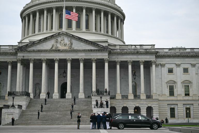 Amerikaanse Huis stemt voor derde keer om Iran-oorlog te beëindigen, 7 Republikeinen steunen resolutie (Picture by: aljazeera.com)