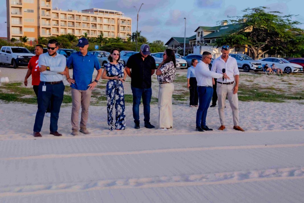 Aruba eerste in Caraïben met elektrische strandreiniging (Picture by: 24ora.com)