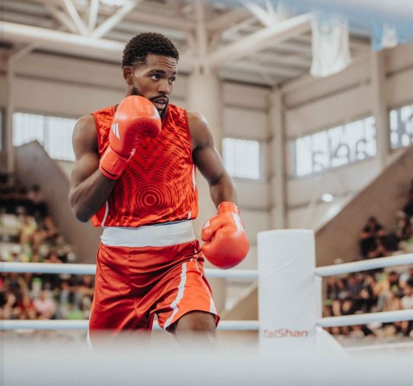 Bokser Fabian Williams wint eerste medaille voor Curaçao op Zuid-Amerikaanse Spelen 2026 (Picture by: extra.cw)