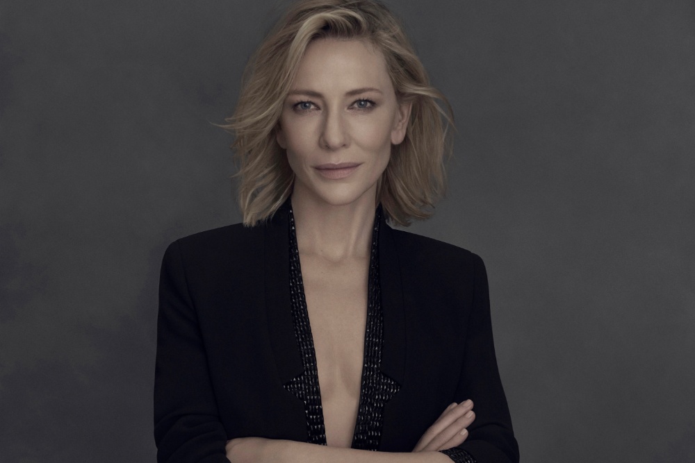 Cate Blanchett naar Tokyo Film Festival 2026 Cate Blanchett reist naar Tokyo voor Japan-première van Displacement Film Fund-kortfilms (Picture by: variety.com)