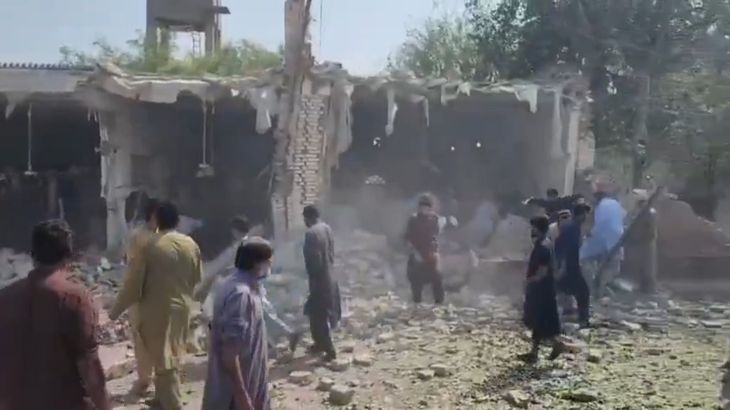 Dodelijke aanslag treft moskee bij politiecomplex in noordwest-Pakistan (Picture by: aljazeera.com)