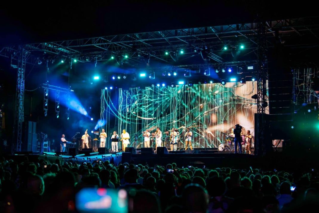 Eerste avond Curaçao North Sea Jazz Festival van start gegaan bij World Trade Center Eerste avond Curaçao North Sea Jazz Festival van start gegaan bij World Trade Center (Picture by: nu.cw)