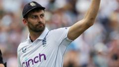 Engeland-snelbowler Mark Wood stopt met internationaal cricket (Picture by: ichef.bbci.co.uk)