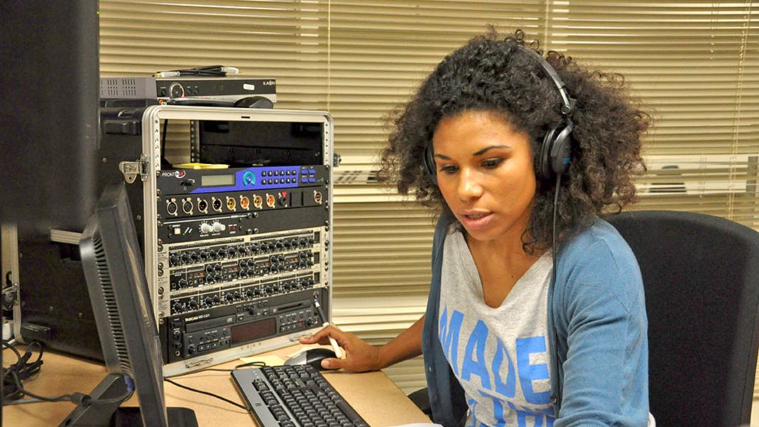 Gibbs: regionale journalistiek Caribisch gebied structureel verwaarloosd (Picture by: pubble.cloud)