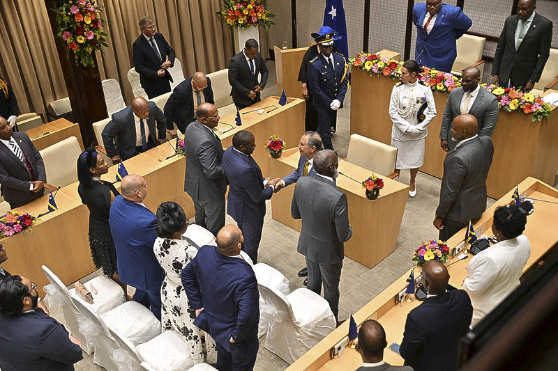 Gouverneur De Kort: rechtvaardige verdeling centraal in beleid Curaçao (Picture by: extra.cw)