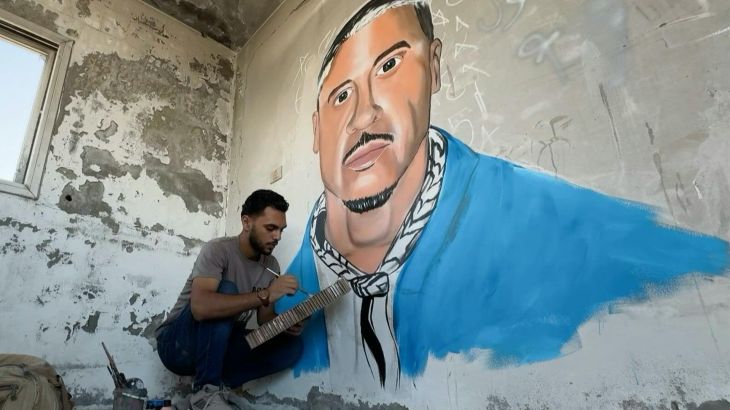 Kunstenaars in Gaza eren Macklemore met muurschilderingen voor steun aan Palestina (Picture by: aljazeera.com)