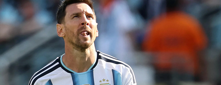 Lionel Messi beëindigt internationaal voetbalcarrière na 21 jaar (Picture by: noticiacla.com)