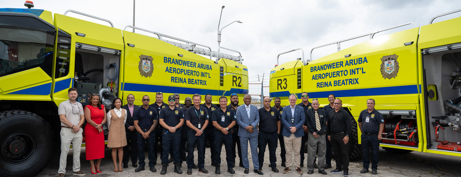 Luchthaven Aruba ontvangt twee nieuwe brandweervoertuigen voor luchtvaart (Picture by: noticiacla.com)