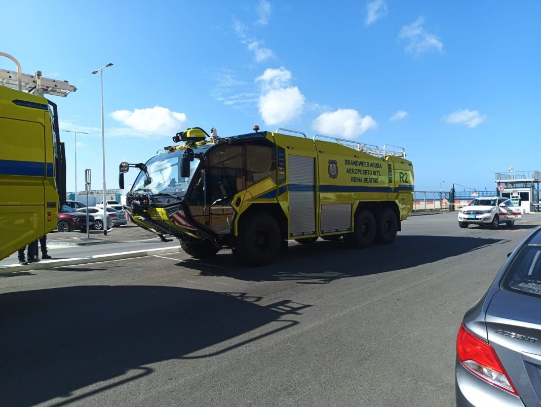 Luchthaven Aruba ontvangt twee nieuwe crashtenders (Picture by: 24ora.com)