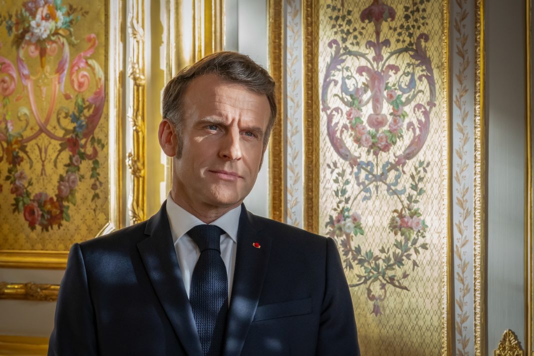 Macron roept op tot 'nieuw multilateralisme' in creatieve industrie: 'We mogen niet toezien hoe onze beeldencultuur achteruitgaat' (Picture by: variety.com)