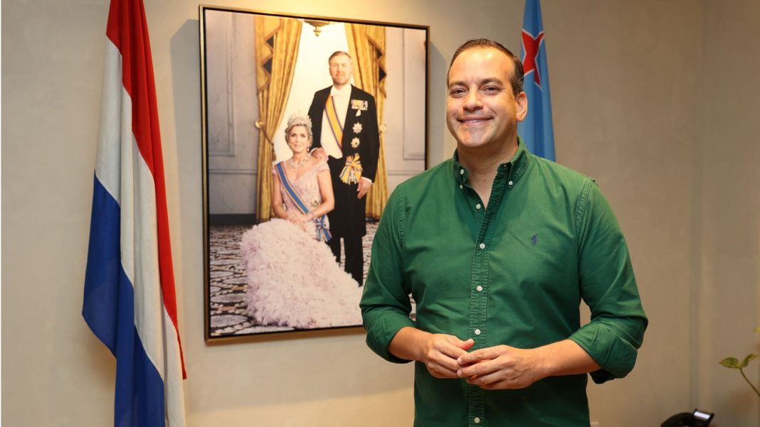 Minister Wever naar Amsterdam voor herfinanciering Arubaanse schuld (Picture by: 24ora.com)