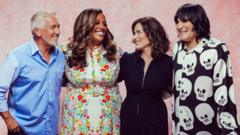 Nigella Lawson geprezen als nieuw jurylid van The Great British Bake Off (Picture by: ichef.bbci.co.uk)