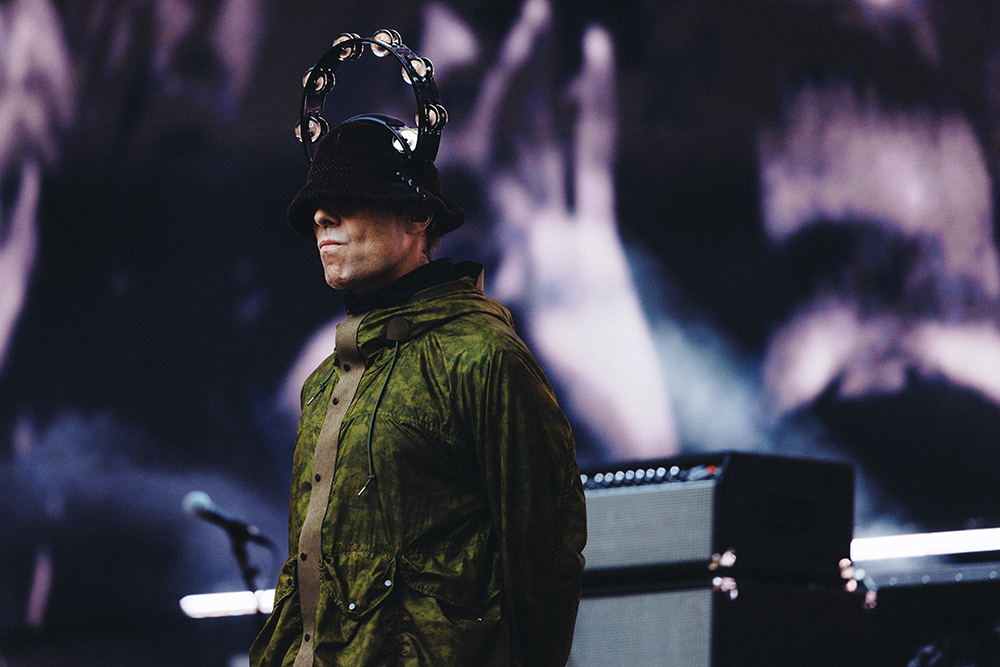 Oasis-documentaire: eerste reünie Gallaghers gefilmd Oasis-documentairemakers over het filmen van de eerste reünie in 15 jaar: 'Het zijn de Gallaghers, niet Dawson's Creek' (Picture by: variety.com)