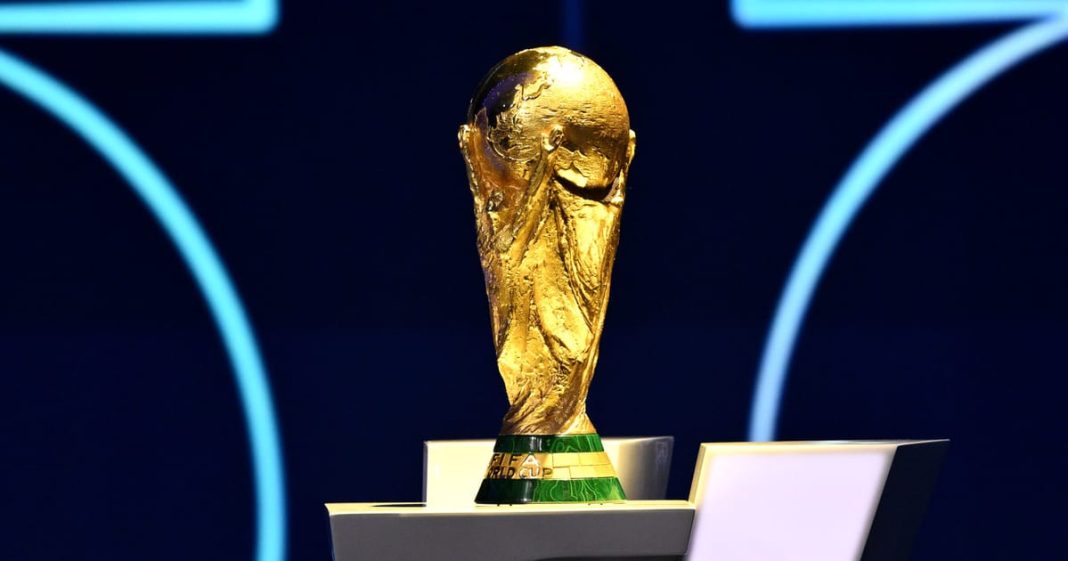 Oekraïne en Polen onderzoeken gezamenlijke kandidatuur voor FIFA Wereldbeker (Photo by: politico.eu)