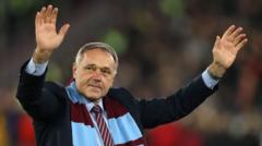 Ludek Miklosko overleden: West Ham-legende wordt 64 Oud-keeper Ludek Miklosko van West Ham overleden op 64-jarige leeftijd (Picture by: ichef.bbci.co.uk)