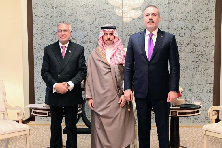 Pakistan en Turkije schuiven op richting deelname aan Saoedische strijd tegen Houthis (Picture by: aljazeera.com)