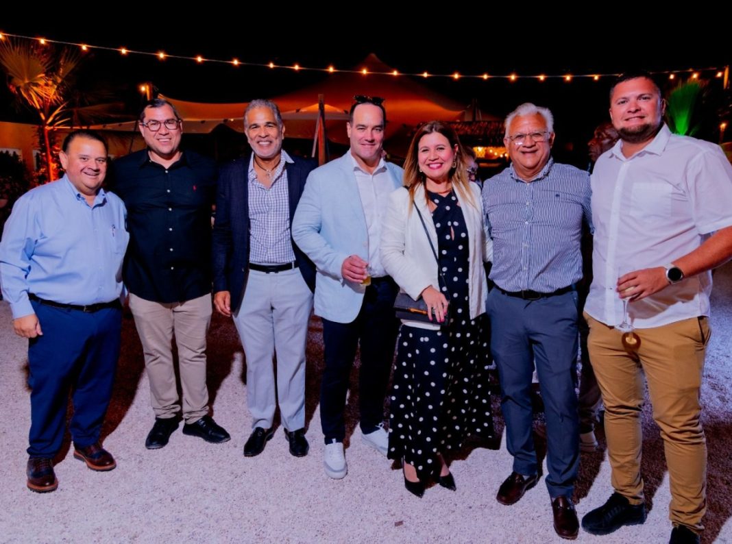 Parlementslid Arends-Reyes aanwezig bij 45-jarig jubileum Aruba Ports Authority (Picture by: diario.aw)