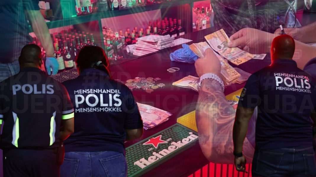 Politie doorzoekt Maxime Night Club wegens vermoeden mensensmokkel Politie doorzoekt Maxime Night Club wegens vermoeden mensensmokkel (Picture by: pubble.cloud)