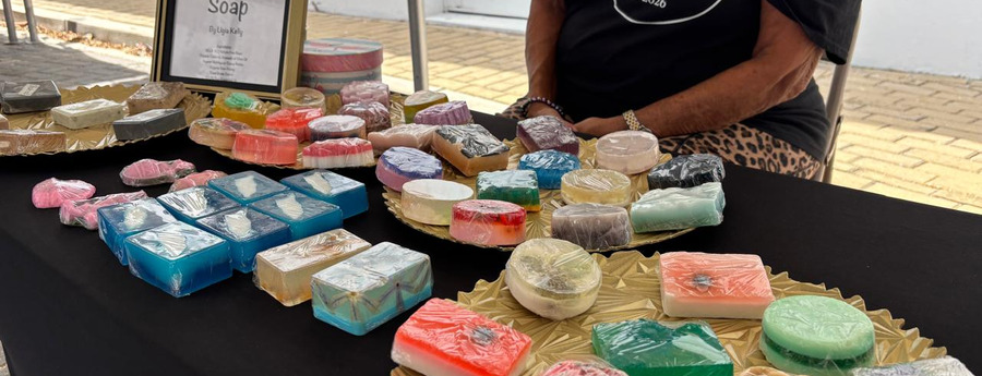 San Nicolas Pop-Up Market viert eerste verjaardag met zestig deelnemers (Picture by: noticiacla.com)