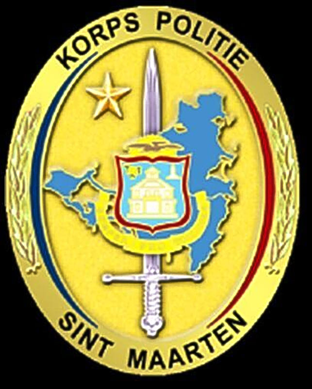 Sint Maarten: politie onderzoekt optreden agent bij correctie minderjarige in schoolbus (Picture by: extra.cw)
