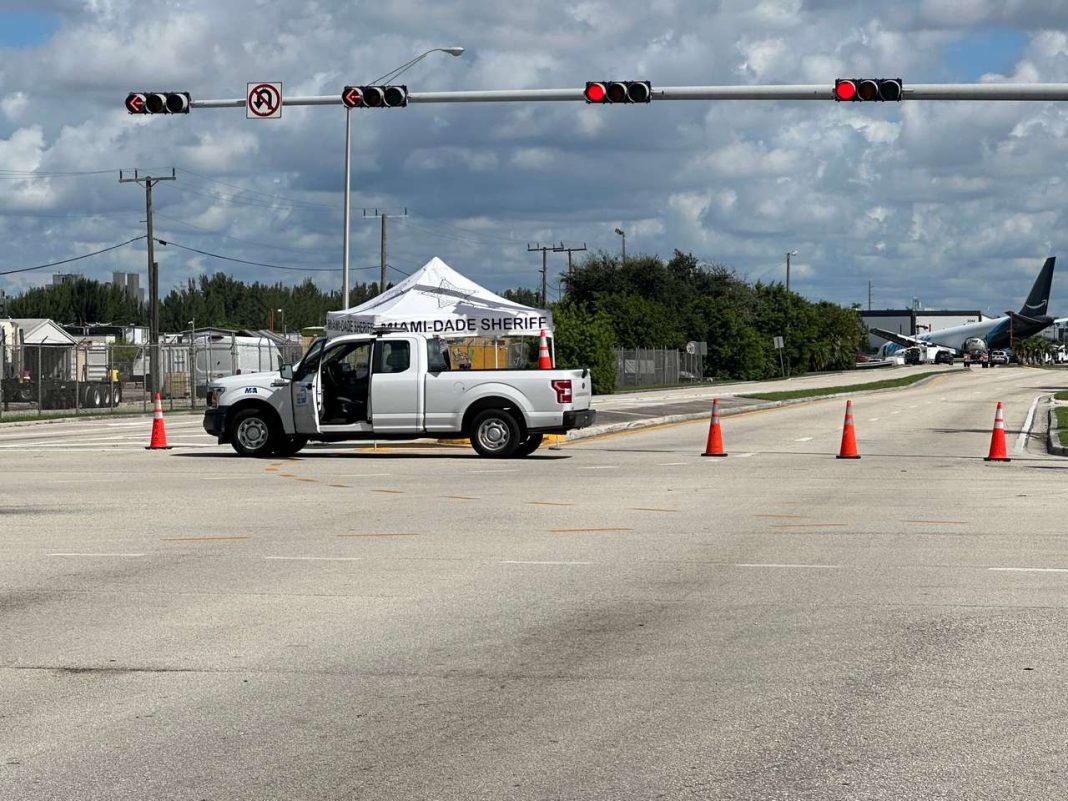 Twee landingsbanen Miami Airport gesloten na vliegtuigongeval (Picture by: 24ora.com)