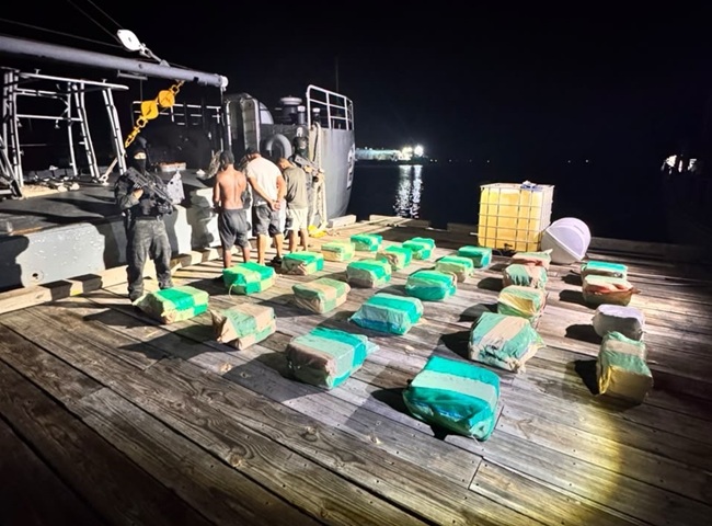 VS, Dominicaanse Republiek en Nederland onderscheppen 587 kilo cocaïne op Caribische zee (Picture by: 721news.com)