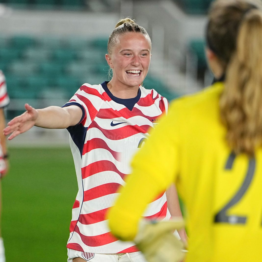 VS stelt selectie samen voor FIFA U-20 Vrouwen Wereldkampioenschap 2026 (Photo by: ussoccer.com)